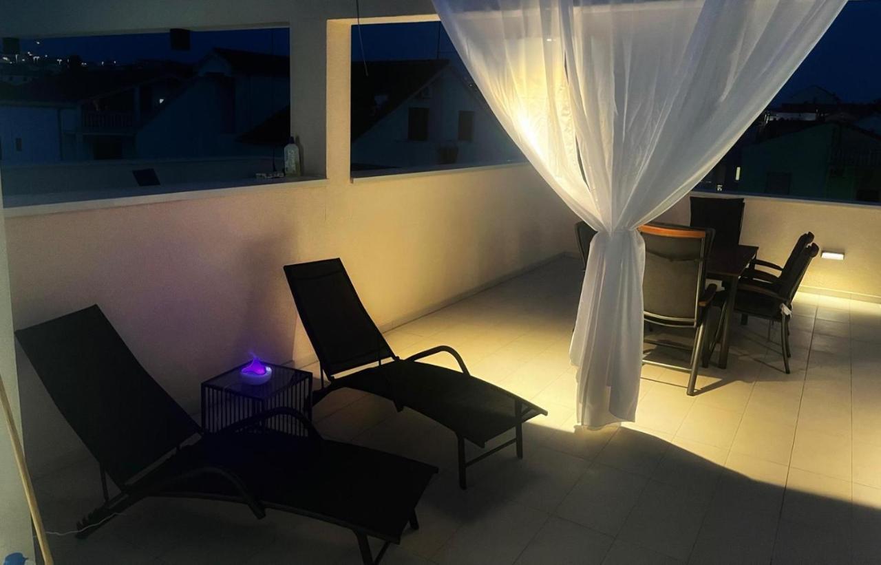 Olive Oasis Penthouse With Jacuzzi Leilighet Zadar Eksteriør bilde